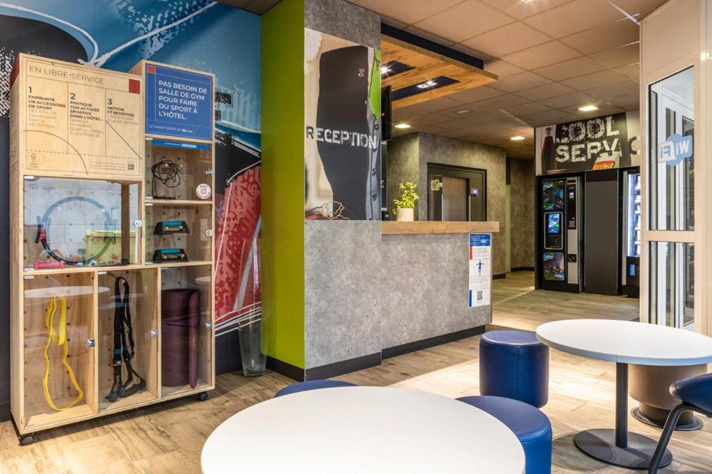 Ibis Budget Compiegne Centre-Ville Luaran gambar